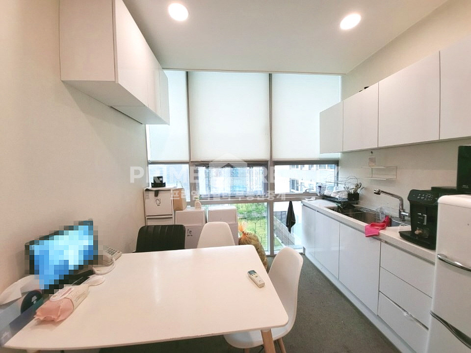 서울 강남구 논현동 선정릉역 병원 임대 │ 대로변 고층 전망 │역세권병원임대 월세 매물번호 10234 사진 4