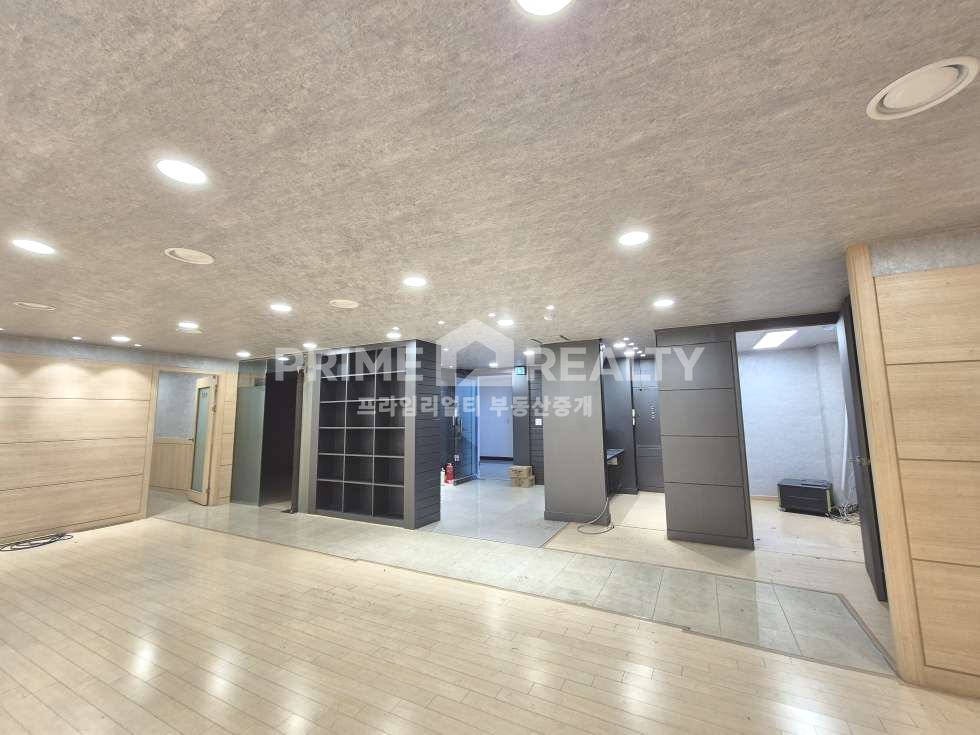 서울 강남구 논현동 강남 논현동 학동역 도보 9분 – 우드톤 인테리어 사무실 / 룸 6개 구성 월세 매물번호 10063 사진 7