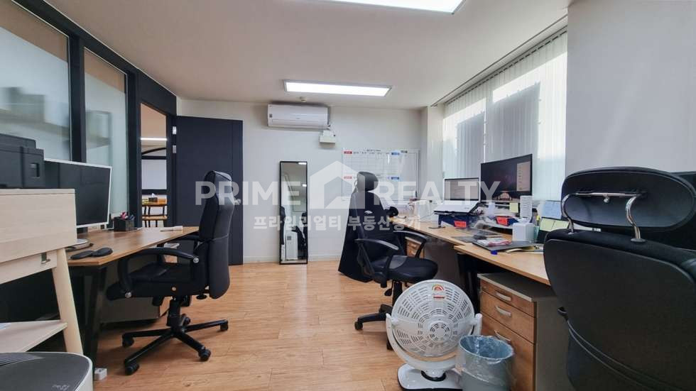 서울 강남구 신사동 신사동 사무실 임대│룸2개 인테리어│냉난방기설치│인테리어 무상 인수 월세 매물번호 10427 사진 5