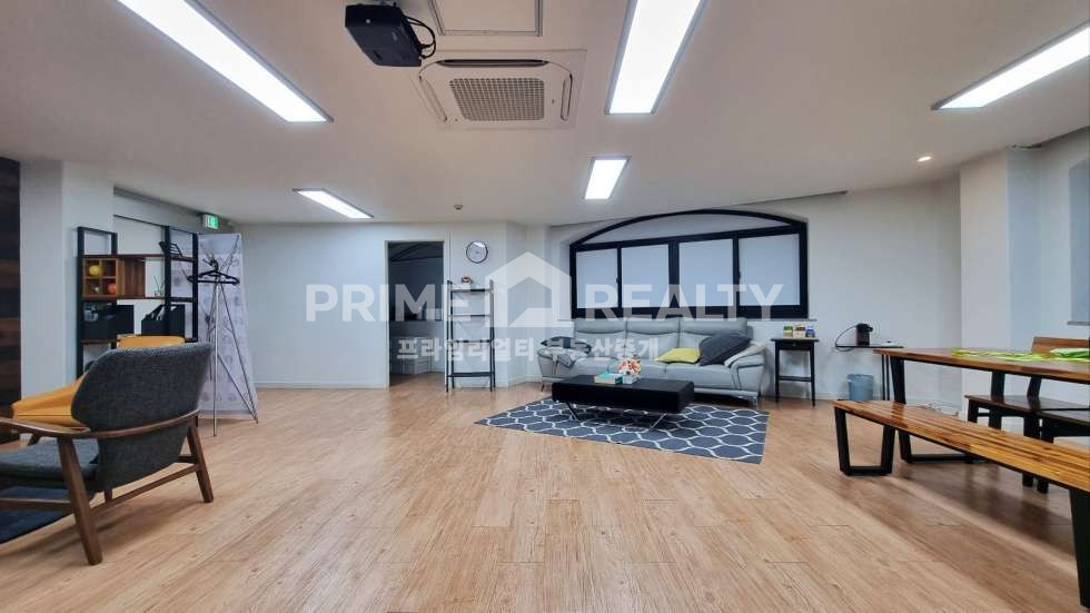 서울 강남구 신사동 신사동 사무실 임대│룸2개 인테리어│냉난방기설치│인테리어 무상 인수 월세 매물번호 10427 사진 6