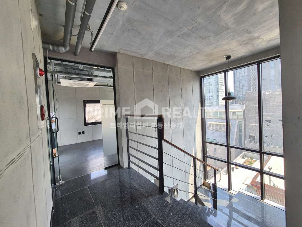 서울 강남구 논현동 논현동 사옥 임대│언주역 2분│주차 5대│연면 208평│강남통임대 월세 매물번호 10430 사진 3