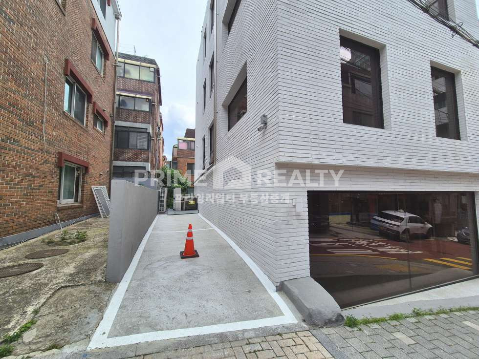 서울 서초구 방배동 방배동 사옥 임대 │ 방배역·내방역 더블역세권 │ 코너입지 │ 연면적 150평 월세 매물번호 10168 사진 13