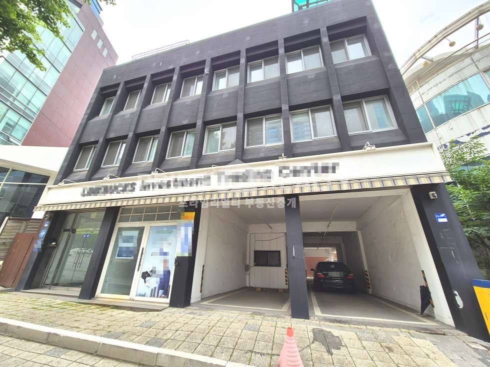 서울 강남구 역삼동 역삼동사무실임대 센터필드사거리 인근 단독 통임대 대로변 루프탑 사옥 월세 매물번호 10028 사진 1