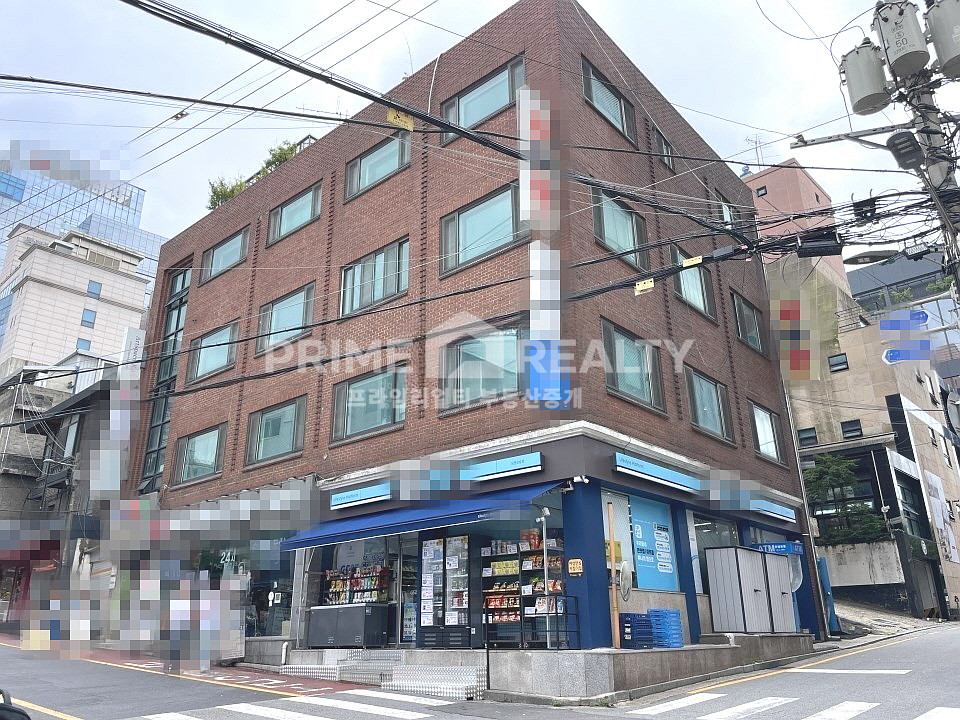 서울 강남구 논현동 강남구청역 사무실 임대 │ 직사각형 구조+소형룸 │전용 53평│도보 3분 월세 매물번호 10190 사진 14