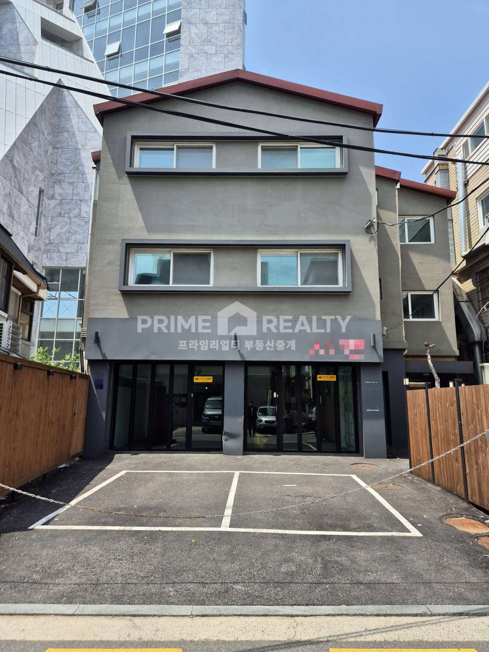 서울 강남구 논현동 학동역 사옥임대 도보 3분, 연면 130 실내 인테리어 완료된 통임대 사옥 강남사옥임대 강남통임대 월세 매물번호 10049 사진 1