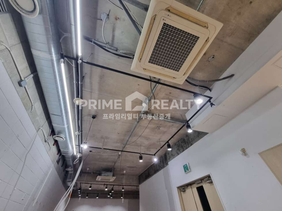 서울 강남구 논현동 강남구청역 도보 3분 4m 이상 층고 스튜디오 및 운동 업종 논현동사무실임대 월세 매물번호 10003 사진 5