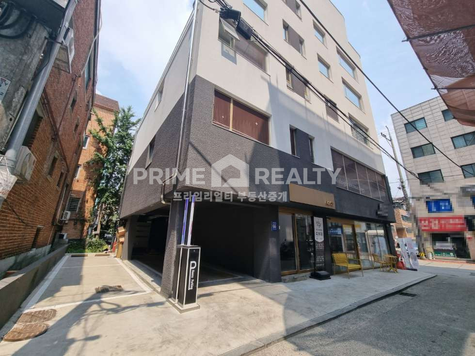 서울 강남구 논현동 논현역 사무실 임대 | 테라스+루프탑 | 조망 좋은 고층 | 논현동사무실임대 월세 매물번호 10006 사진 2