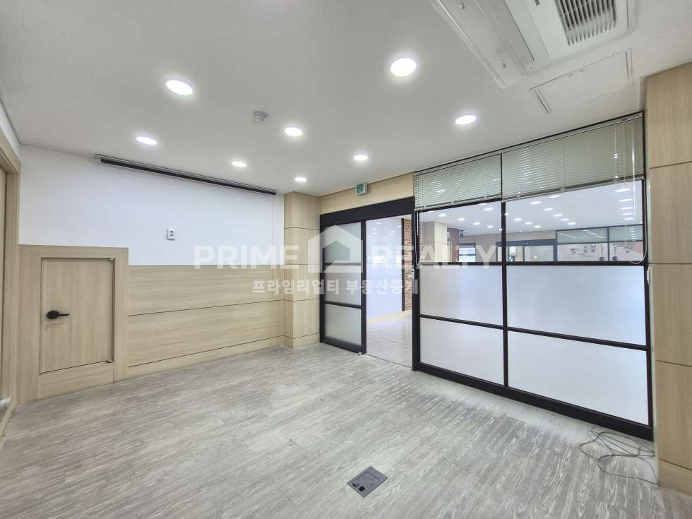 업무 룸 사진 11