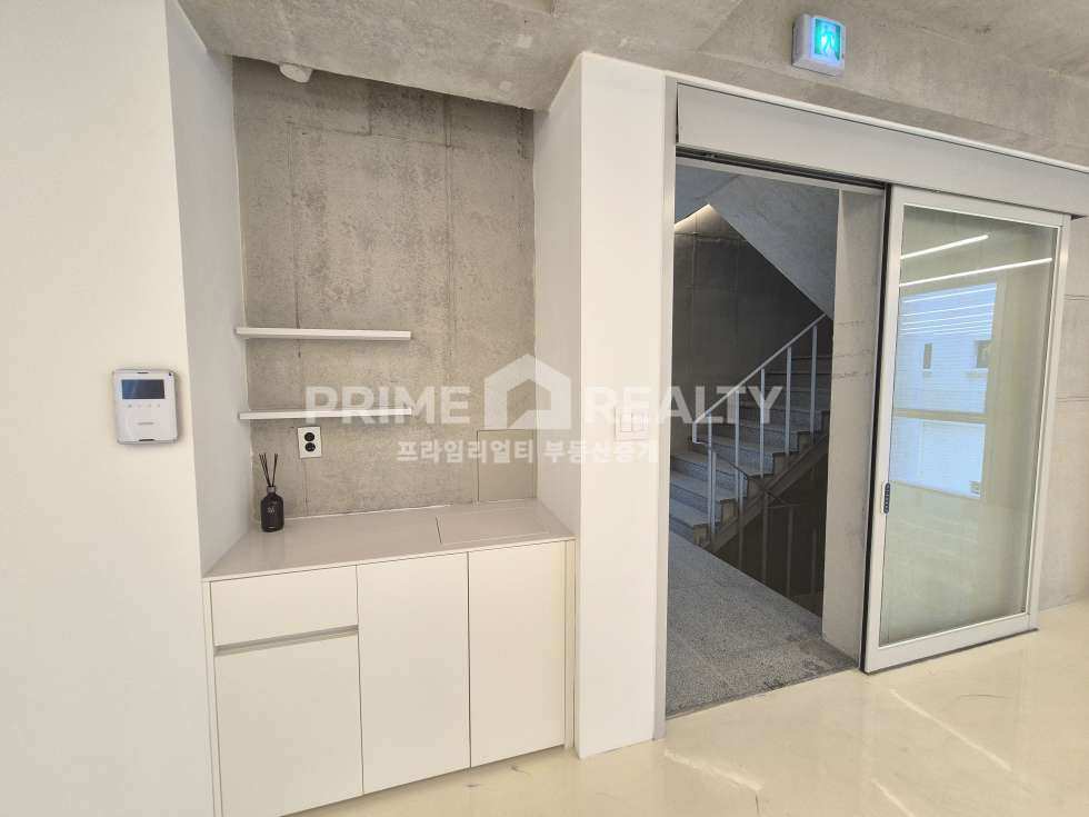 서울 강남구 논현동 학동역 사옥 임대 │ 신축 첫입주 │ 루프탑 + 테라스 │연면적 161평│강남사옥임대 월세 매물번호 10142 사진 14