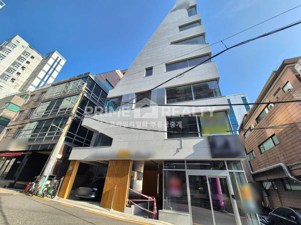 서울 강남구 역삼동 역삼동 사옥 임대 │ 언주역 도보 3분 │ 신축급 대형 통임대 │ 연면적 246평│강남사옥임대│강남통임대│강남사무실임대 월세 매물번호 10637 사진 1