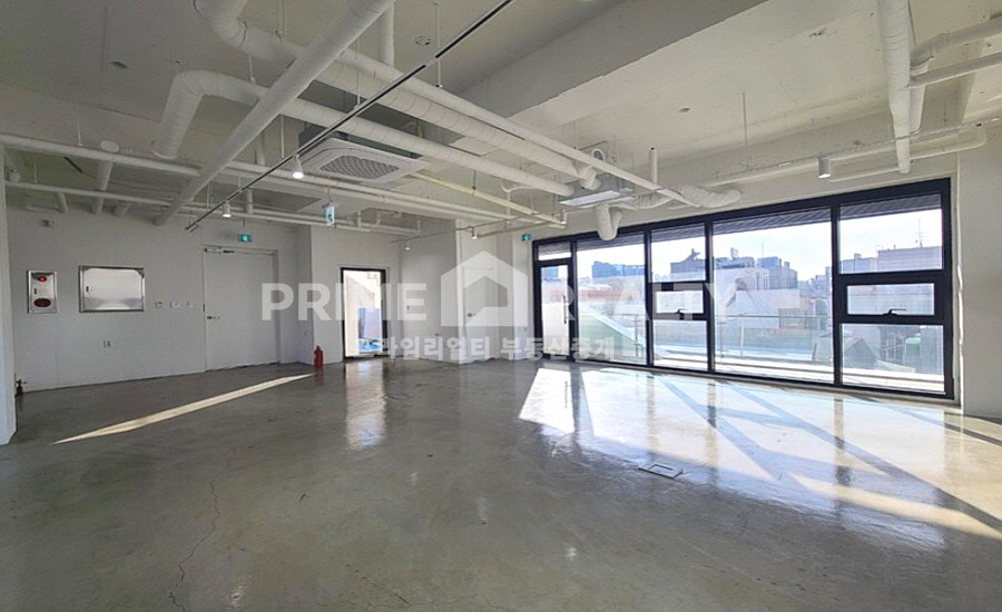서울 강남구 신사동 신사동 사무실 임대 │신사역 도보 5분 │신축 코너 건물 │전용 18평│강남소형사무실임대│강남사무실임대 월세 매물번호 10487 사진 6