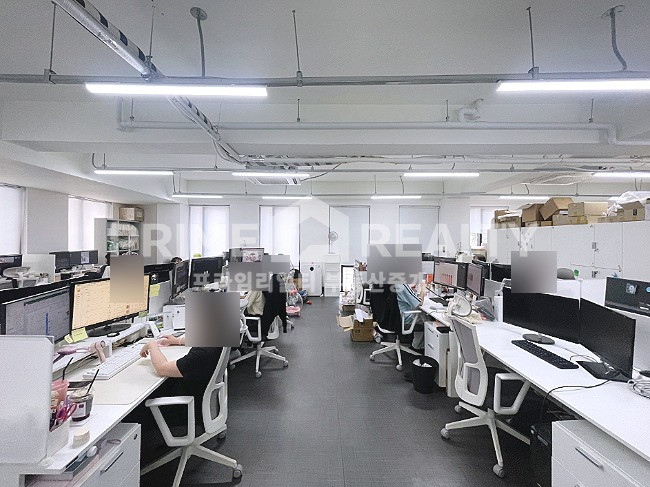 서울 강남구 삼성동 삼성동 사무실 임대 │ 삼성중앙역 도보 5분 │ 단독테라스 │ 전용 61평│강남사무실임대 월세 매물번호 10466 사진 2