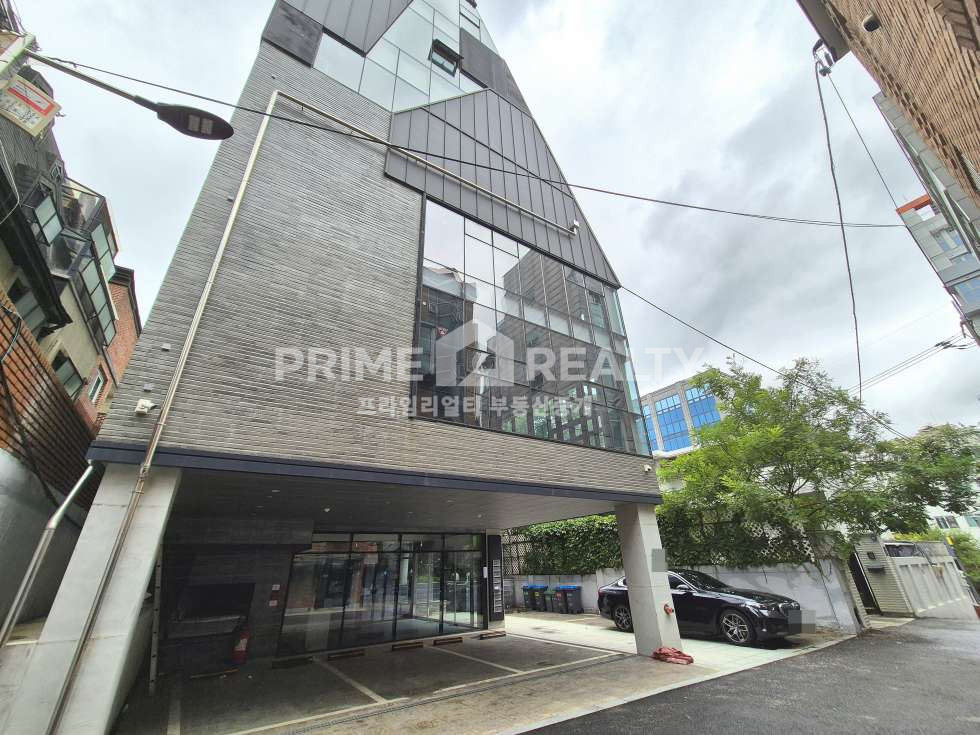 서울 강남구 논현동 논현동 사옥 임대 │ 학동역 도보 3분 │ 고급 인테리어 │ 연면 202평 │강남사옥임대│강남통임대│강남사무실임대 월세 매물번호 10421 사진 3