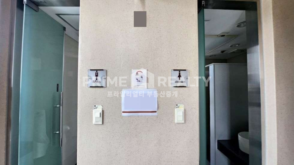 서울 강남구 논현동 언주역 사무실 임대 │ 대로변 입지 │ 단독층 60평 │ A급 인테리어│강남사무실임대 월세 매물번호 10389 사진 9