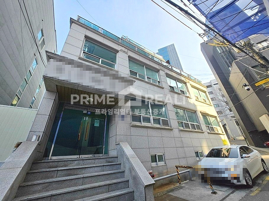 서울 강남구 신사동 00동 신사동 사무실 임대 │ 전용 35평 │ 깔끔 인테리어 │ 가성비 우수│강남사무실임대 월세 매물번호 10349 사진 12