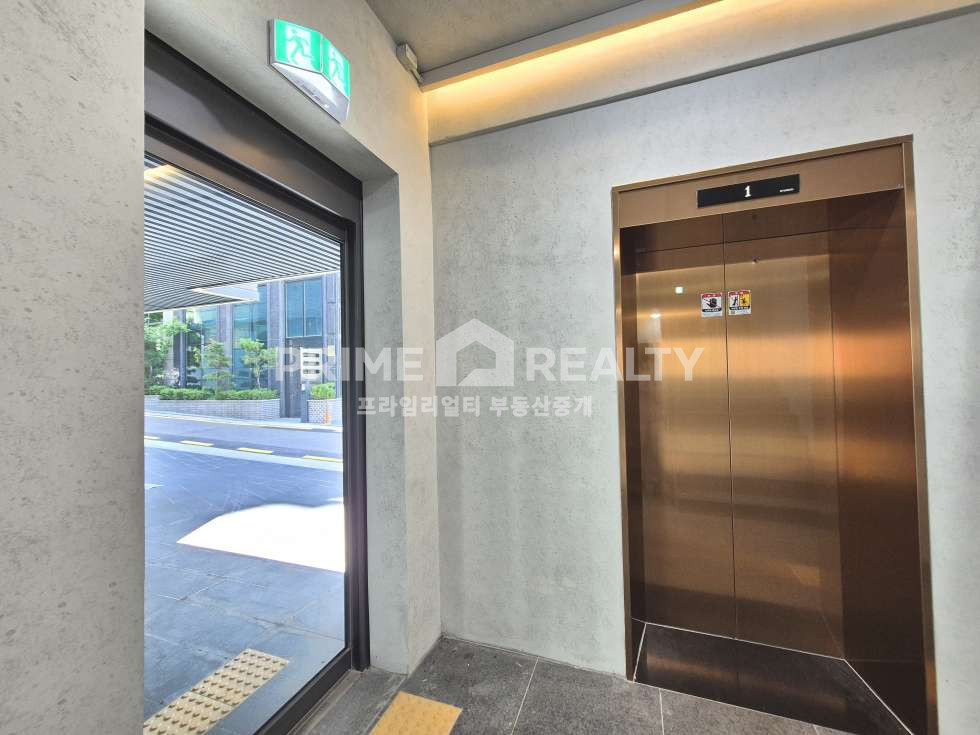 서울 강남구 역삼동 역삼동 사옥 임대 │역삼역 도보 6분│테라스 포함 신축 통임대│연면 200평대│강남사옥임대│강남통임대│강남사무실임대 월세 매물번호 10313 사진 5