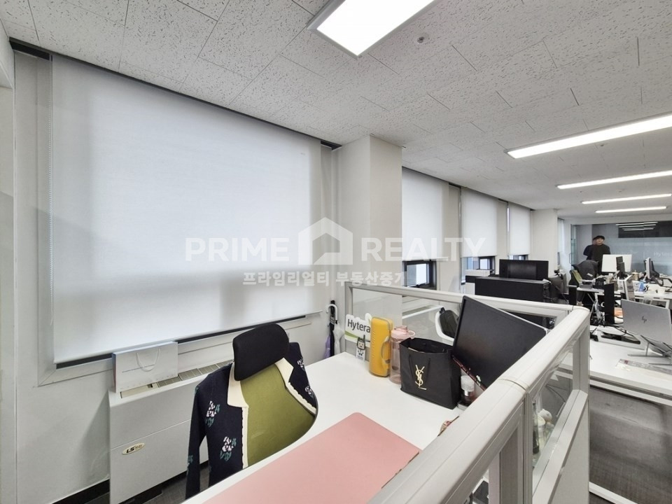 서울 강남구 역삼동 강남역 사무실 임대 │ 테헤란로 대로변 │ 전용 46평 │ ACE 인테리어│강남사무실임대 월세 매물번호 10290 사진 3