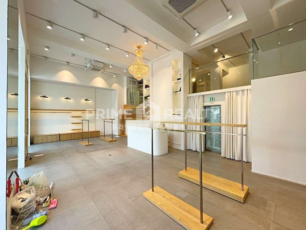 서울 강남구 신사동 신사동 상가임대 │ 세로수길 초입 │ 복층 구조 │ 전용 64평│강남상가임대│강남사무실임대 월세 매물번호 10284 사진 4