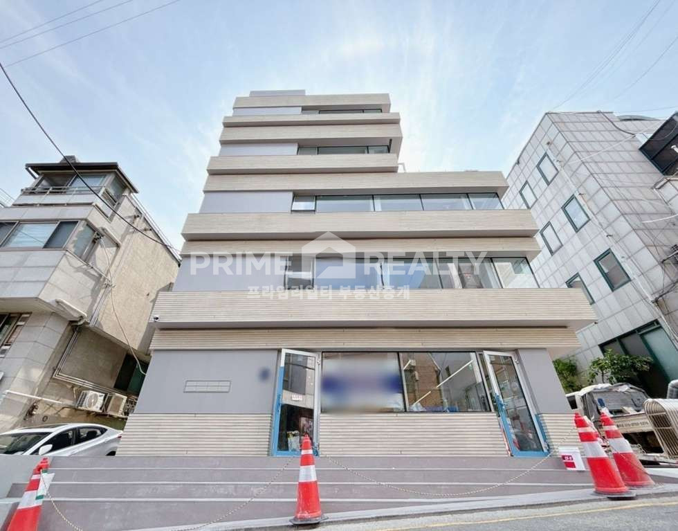 서울 강남구 역삼동 역삼동 사옥 임대 │ 역삼역 도보 4분 │ 채광 테라스 우수 │ 연면 149평│강남사옥임대│강남통임대│강남사무실임대 월세 매물번호 10271 사진 1