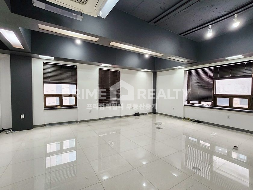 서울 강남구 논현동 학동역 사무실 임대 │ 초역세권 │ 64평 단독층│강남사무실임대 월세 매물번호 10253 사진 7
