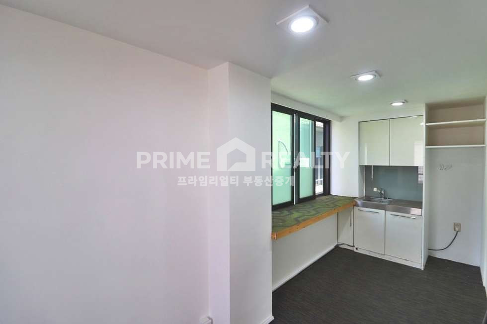 서울 강남구 논현동 학동역 사무실 임대 │ 도보 2분 │ 최신 인테리어 │ 전용 28평│강남사무실임대 월세 매물번호 10246 사진 5