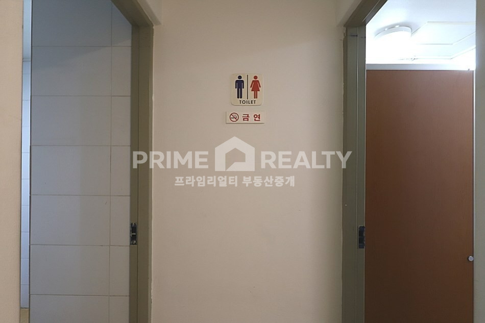 서울 강남구 논현동 학동역 사무실 임대 │ 도보 2분 │ 최신 인테리어 │ 전용 28평│강남사무실임대 월세 매물번호 10246 사진 7