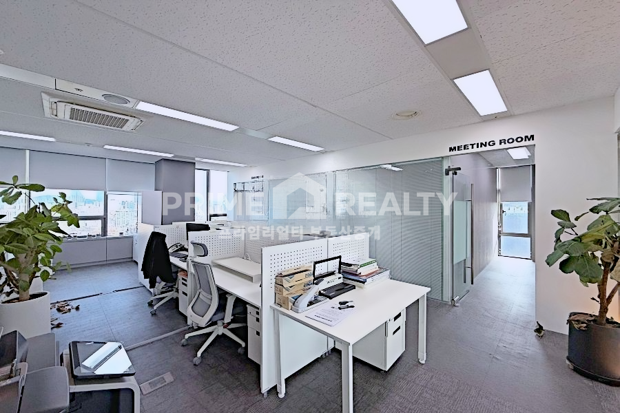 서울 강남구 신사동 신사동 사무실 임대 │ 도산대로 S급 한강뷰 │ 전용 90평│강남사무실임대 월세 매물번호 10236 사진 6