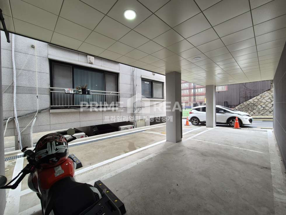 서울 강남구 대치동 대치동 상가 임대 │ 휘문중·고 30초 │ 신축 1층 코너 │ 전용 약 15평│강남상가임대│강남사무실임대 월세 매물번호 10682 사진 5