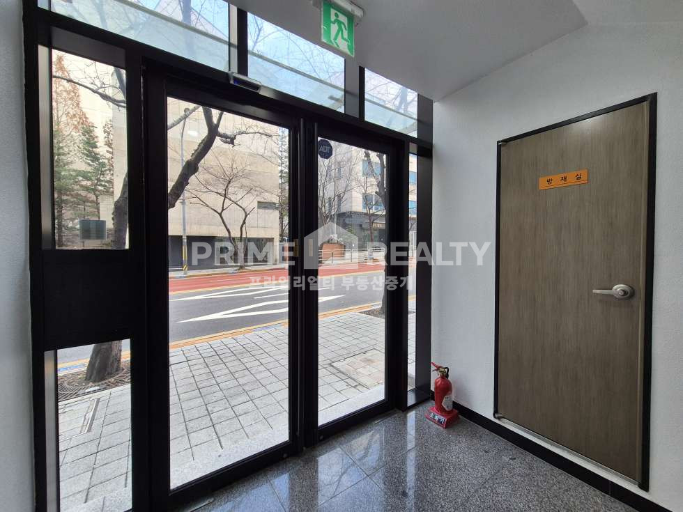 서울 강남구 역삼동 역삼동 사무실 임대 │역삼초 인근│깔끔한 A급 인테리어│전용 32평│강남사무실임대 월세 매물번호 10704 사진 11