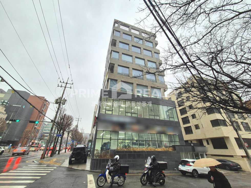 서울 강남구 역삼동 역삼동 사무실 임대 │룸4 인테리어│전용 37평│ 도곡주민센터 사거리 대로변 │강남사무실임대 월세 매물번호 10724 사진 18