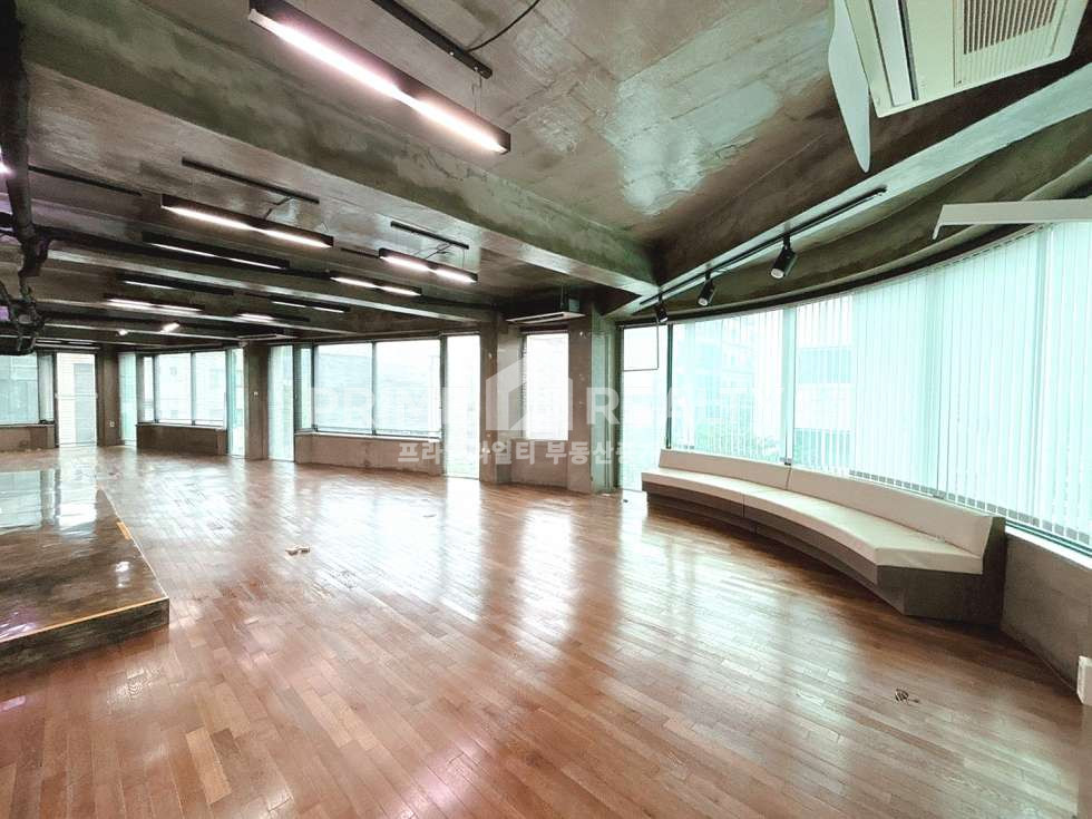 서울 강남구 논현동 1동 학동역 사무실 임대 │ 도보6분 더블역세권 │ 감각적 인테리어 전용60평│강남사무실임대 월세 매물번호 10241 사진 3