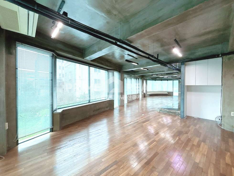 서울 강남구 논현동 1동 학동역 사무실 임대 │ 도보6분 더블역세권 │ 감각적 인테리어 전용60평│강남사무실임대 월세 매물번호 10241 사진 5