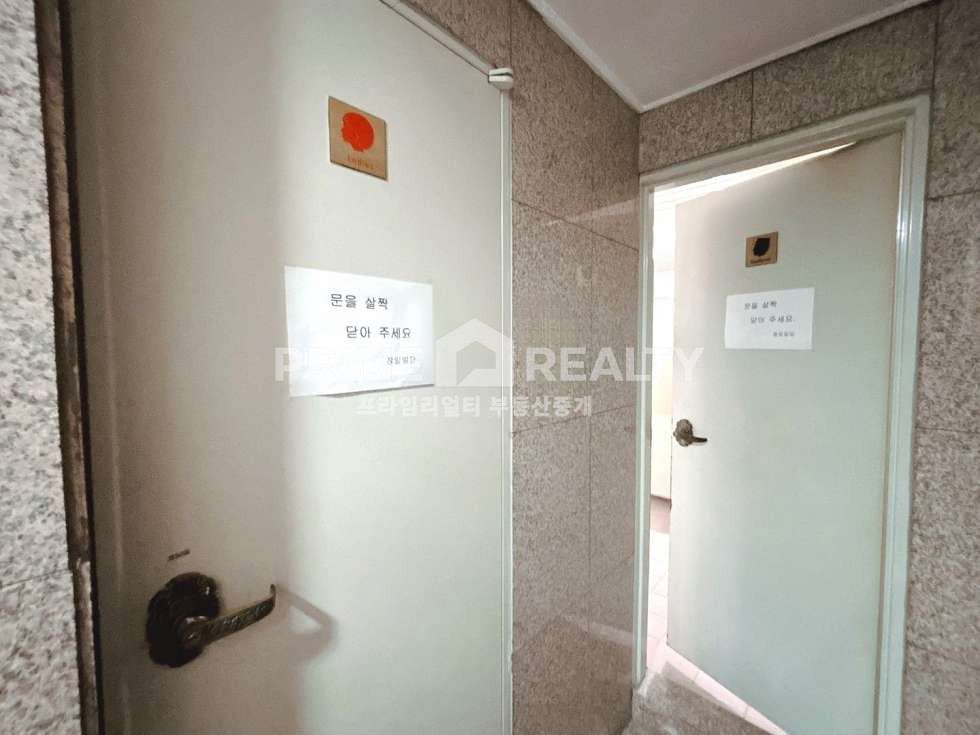 서울 강남구 논현동 1동 학동역 사무실 임대 │ 도보6분 더블역세권 │ 감각적 인테리어 전용60평│강남사무실임대 월세 매물번호 10241 사진 11