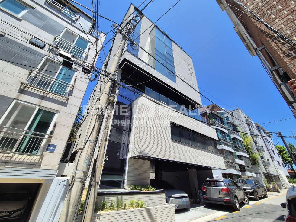 서울 강남구 논현동 논현동 사옥 임대 │ 선정릉역 도보 9분 │ 내부 화장실·테라스·층고 높은 지하 포함 │ 연면 178평│강남사옥임대│강남통임대│강남사무실임대 월세 매물번호 10420 사진 2