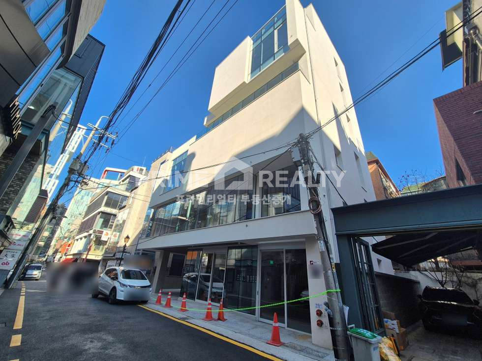 서울 강남구 역삼동 역삼동 통임대 신축 사옥│강남역·신논현역 도보권│루프탑│연면적 193평│강남사무실임대│강남통임대│강남사옥임대 월세 매물번호 10760 사진 2