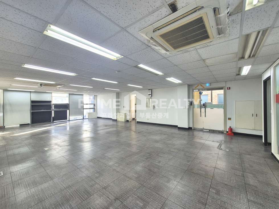 서울 강남구 역삼동 1동 역삼동 사무실 임대│창업가사거리 인근│룸2 인테리어│전용 약 56평│강남사무실임대 월세 매물번호 10768 사진 2