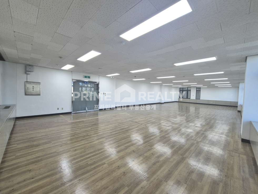 서울 강남구 도곡동 도곡동 사무실 임대│뱅뱅사거리 대로변│실사용 약 50평│강남사무실임대 월세 매물번호 10762 사진 4