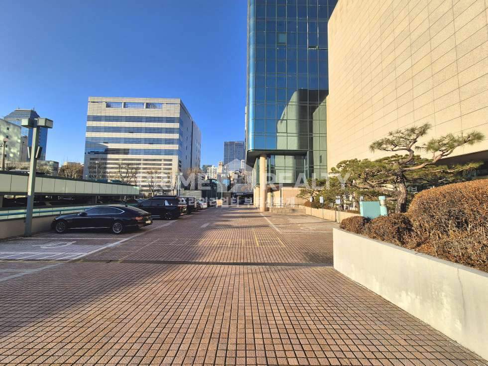 서울 강남구 역삼동 역삼동 대형 사무실 임대│강남 핵심 입지│주차 우수│전용 약 100평│강남사무실임대│강남사옥임대 월세 매물번호 10781 사진 26