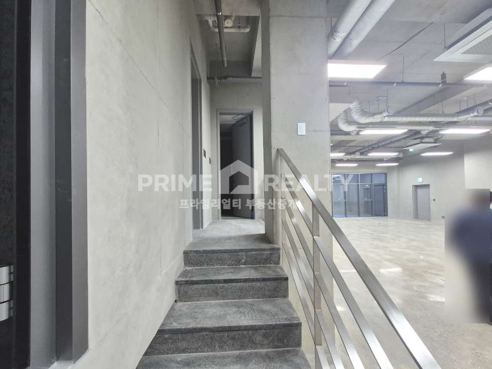 서울 강남구 논현동 논현동 사옥 임대│ 학동공원 앞│신축│연면적 약 355평│강남사옥임대│강남통임대│강남사무실임대│강남대형사무실임대 월세 매물번호 10802 사진 12