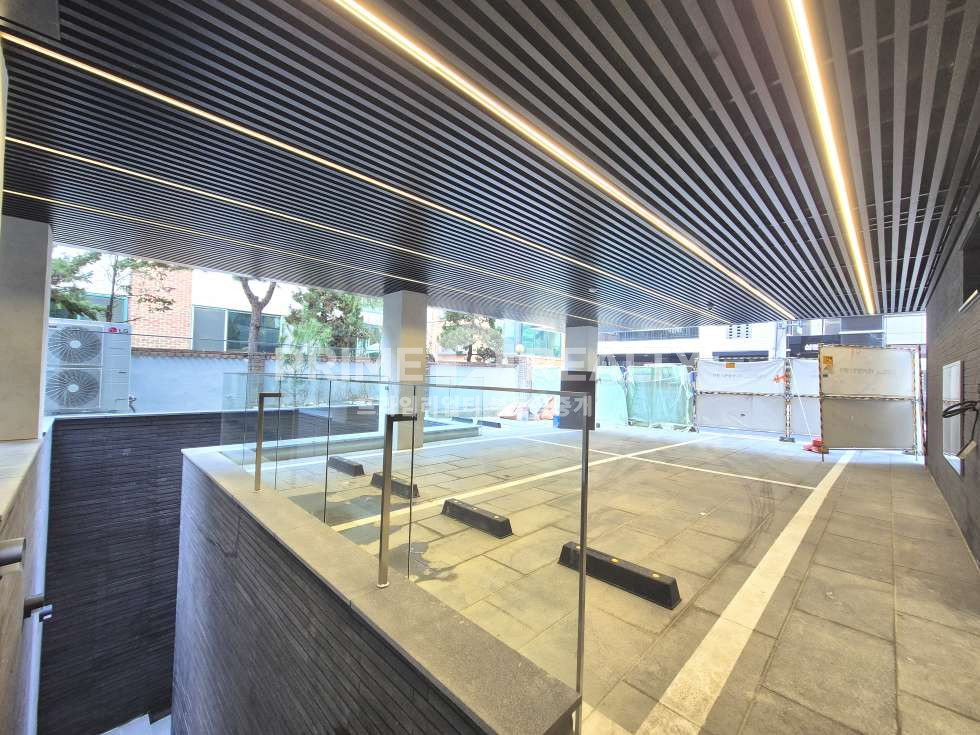 서울 강남구 역삼동 역삼동 사옥 임대 │신축 통임대 사옥│연면적 약 210평│강남사옥임대│강남통임대│강남사무실임대 월세 매물번호 10732 사진 40