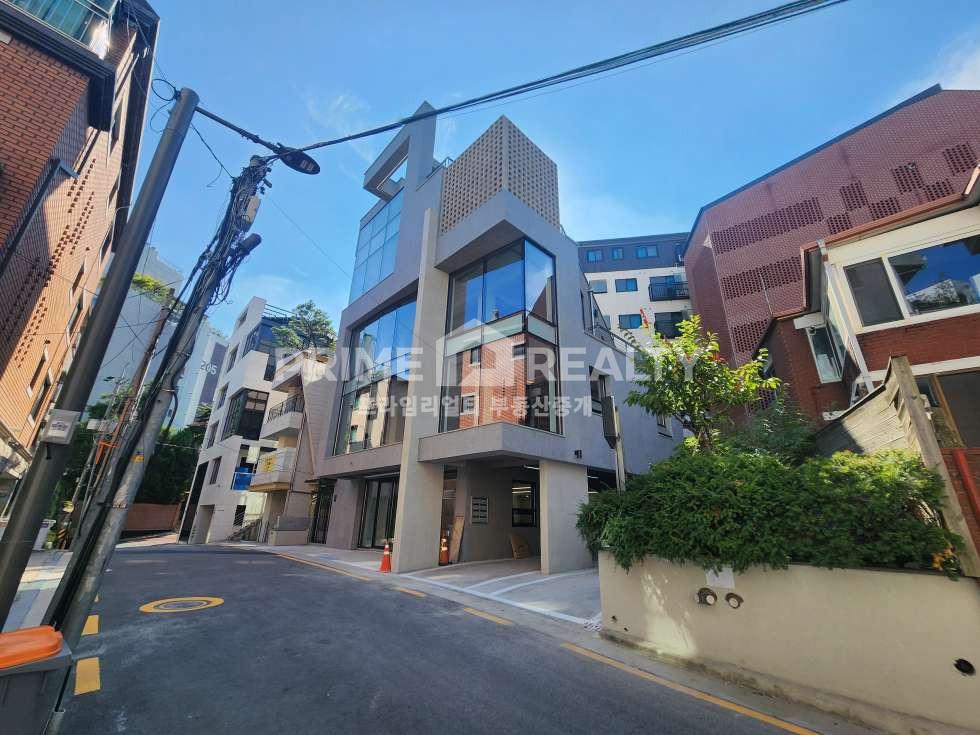 서울 강남구 청담동 청담동 사옥 임대 │ 청담역 도보 8분 │ 리모델링 신축 │ 연면 208평│강남사옥임대│강남통임대│강남사무실임대 월세 매물번호 10416 사진 3
