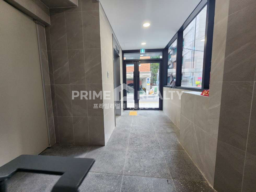 서울 강남구 청담동 청담동 사옥 임대 │ 청담역 도보 8분 │ 리모델링 신축 │ 연면 208평│강남사옥임대│강남통임대│강남사무실임대 월세 매물번호 10416 사진 4