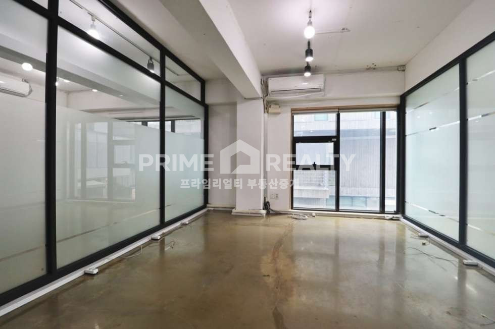 서울 강남구 논현동 논현동 사무실 임대│강남구청역 도보 3분│면적 43│룸5│강남사무실임대 월세 매물번호 10816 사진 8