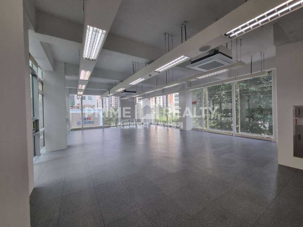 서울 강남구 역삼동 선정릉3분, 대로변, 스벅건물, 대형ACE, 관리잘됨 역삼동 사무실임대 월세 매물번호 10008 사진 2