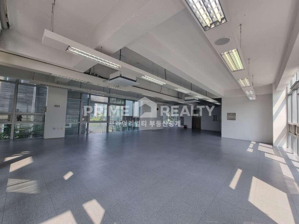 서울 강남구 역삼동 선정릉3분, 대로변, 스벅건물, 대형ACE, 관리잘됨 역삼동 사무실임대 월세 매물번호 10008 사진 4