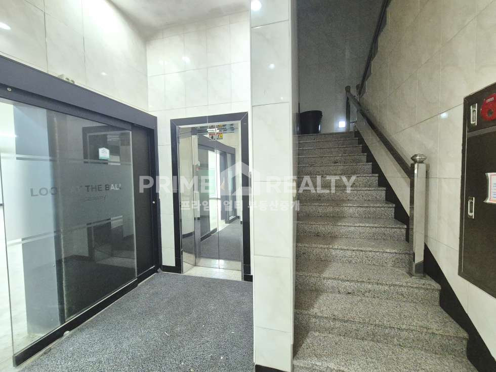 서울 강남구 신사동 신사동 스튜디오 임대│도산공원 라인 │높은 층고│강남사무실임대│강남스튜디오임대 월세 매물번호 10843 사진 12