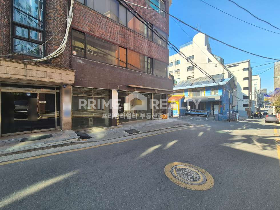 서울 강남구 논현동 논현동 1층 상가 임대 │ 학동역 도보 2분 │ 전용 25평│강남상가임대│강남사무실임대 월세 매물번호 10854 사진 1