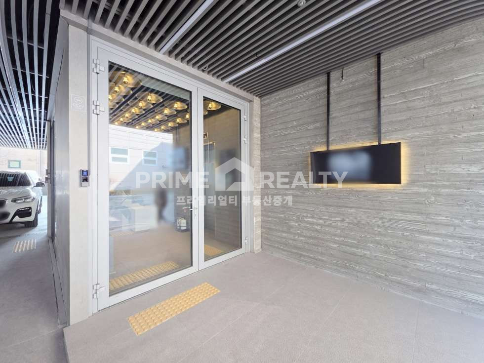 서울 강남구 논현동 1동 논현동 사옥 임대│트리플역세권│초대형 테라스│연면 315│강남사옥임대│강남통임대│강남사무실임대 월세 매물번호 10821 사진 2