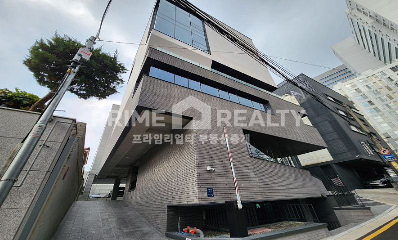 서울 강남구 논현동 논현동 사옥 임대│연면 345│언주역 도보 5분│준신축│강남통임대│강남사옥임대│강남사무실임대│강남대형사무실임대 월세 매물번호 10813 사진 1