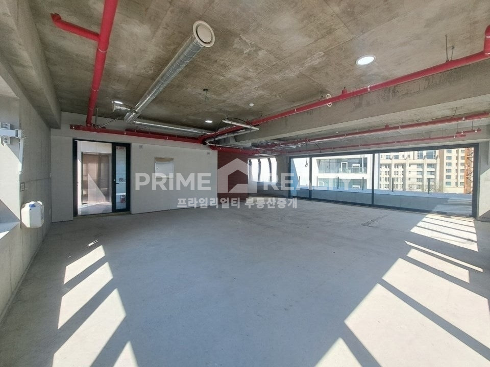 서울 강남구 청담동 청담동 사옥 임대│연면 353│청담역 도보 5분│신축 첫입주│강남통임대 │강남사옥임대│강남사무실임대│강남대형사무실임대 월세 매물번호 10812 사진 4